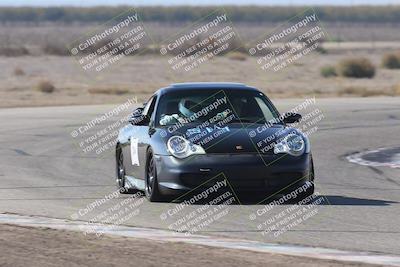 media/Nov-01-2025-PCA Central Coast (Sat) [[5e27ded23e]]/White Group/Grapevine/